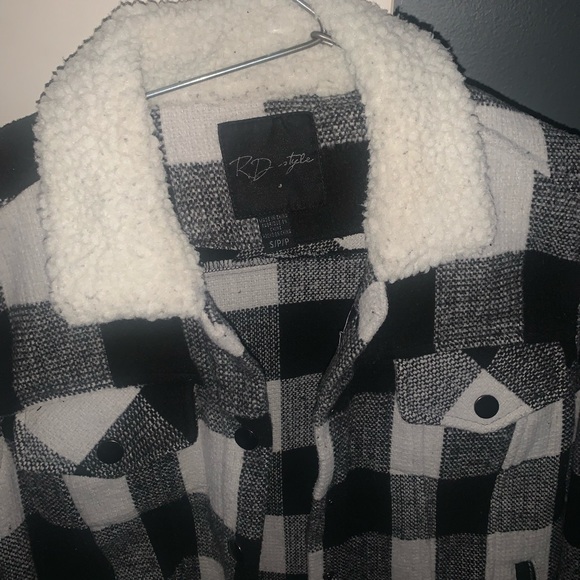 Privilege Shacket - Picture 3 of 4